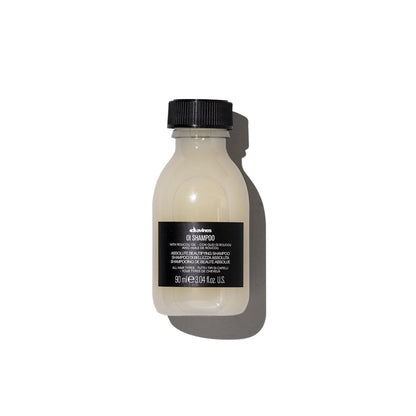 Davines OI Shampoo: Absolute Beautifying Shampoo with Roucou Oil